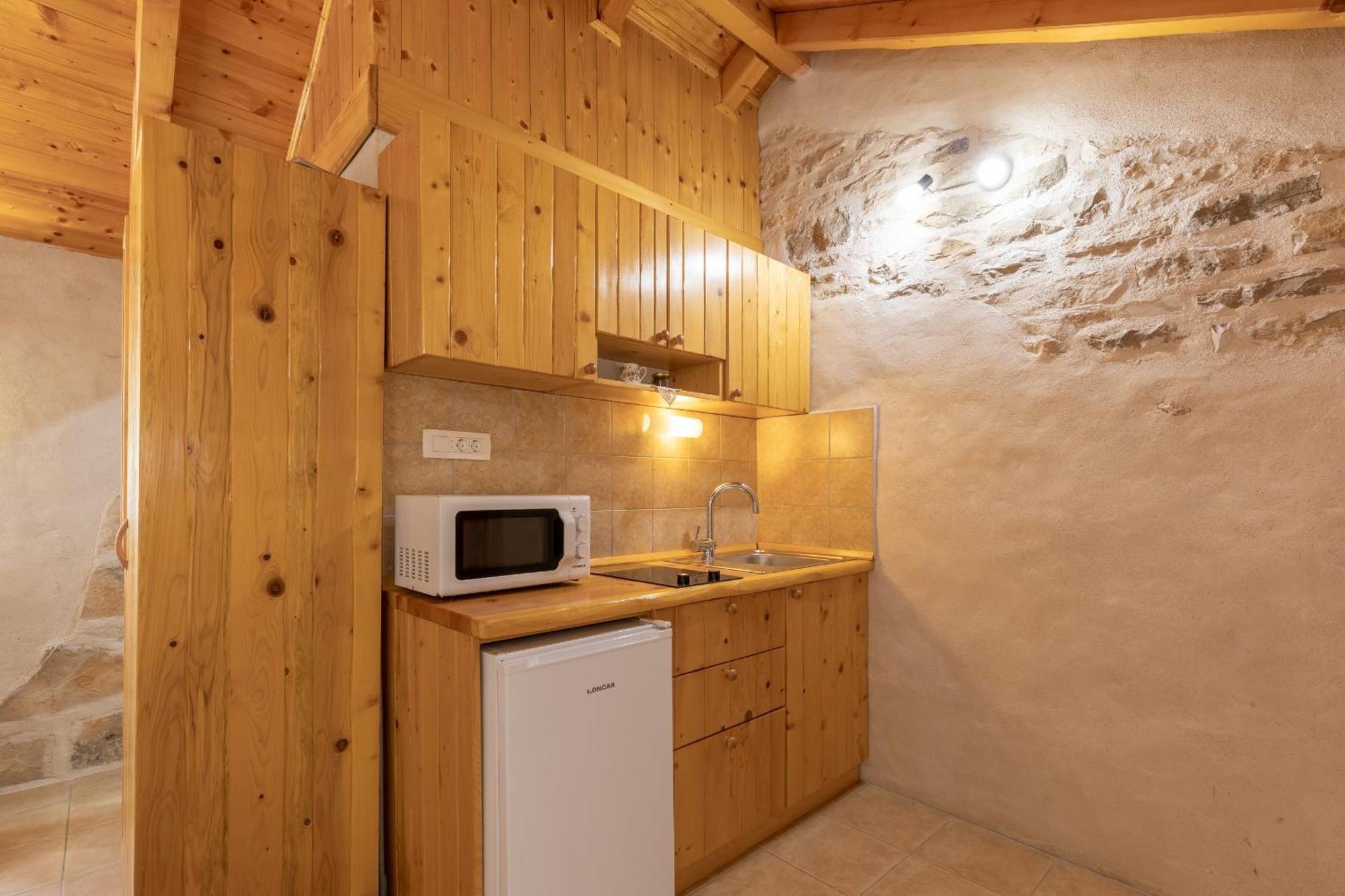 Stone House Harmony Apartment Zrnovo Room photo